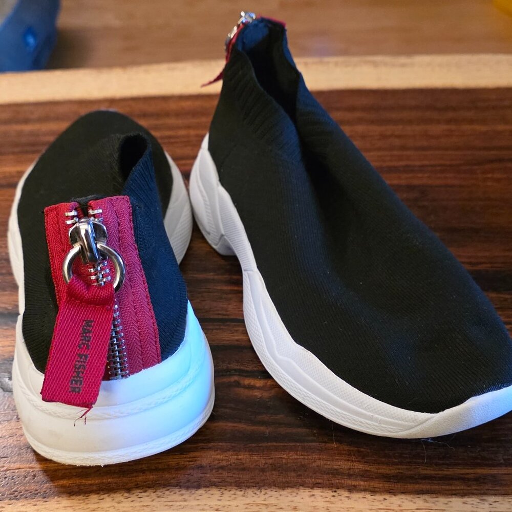 Sneaker